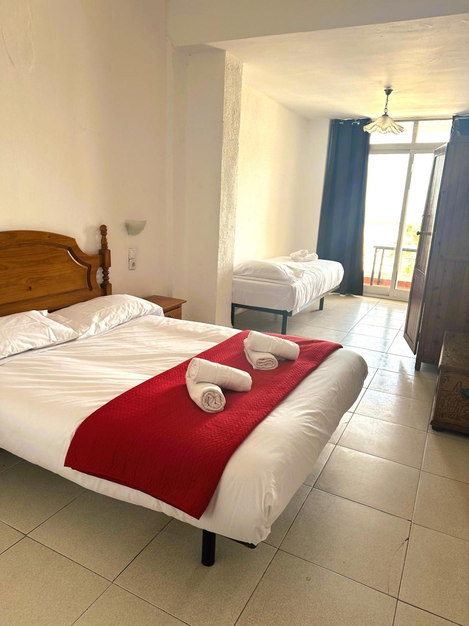Barraca Suites Valencia Exteriör bild