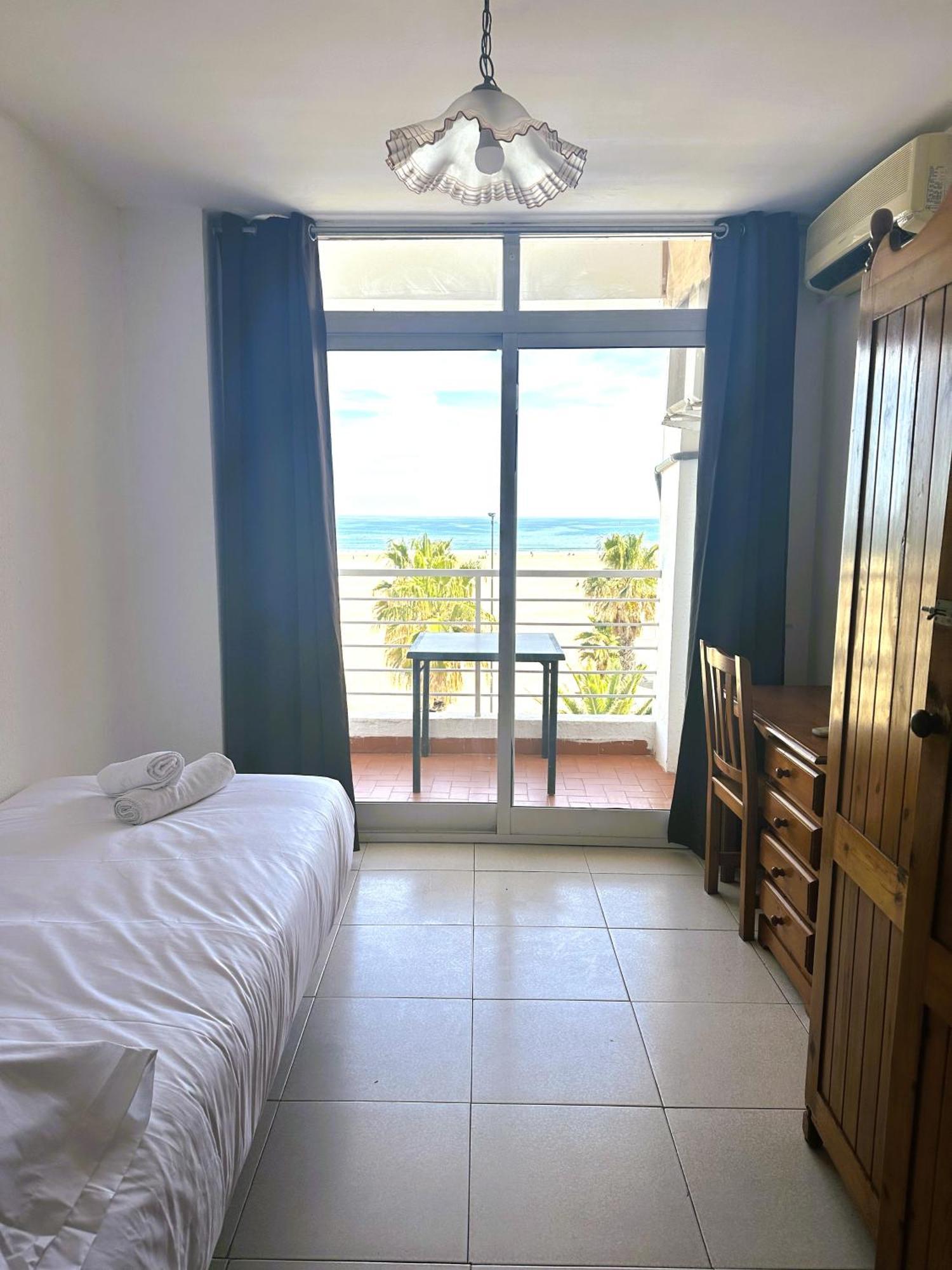 Barraca Suites Valencia Exteriör bild
