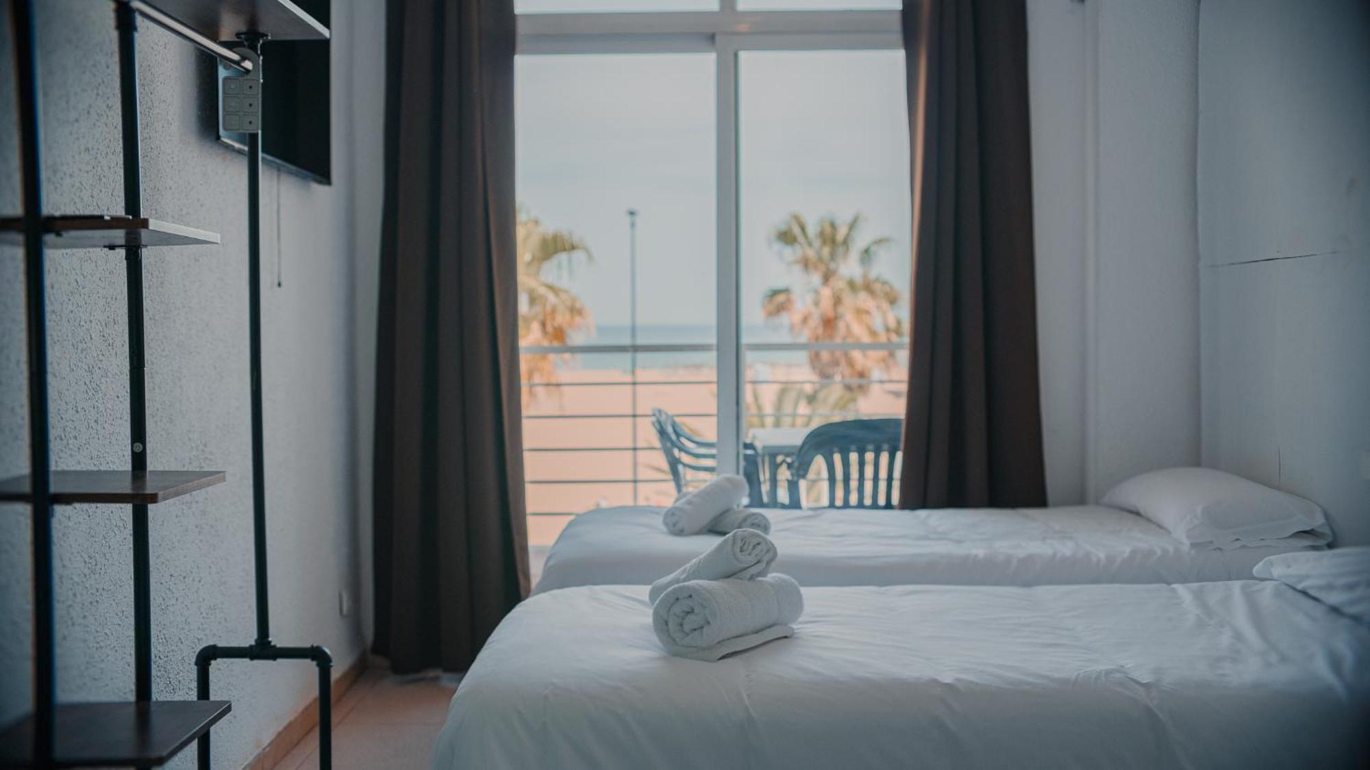 Barraca Suites Valencia Exteriör bild