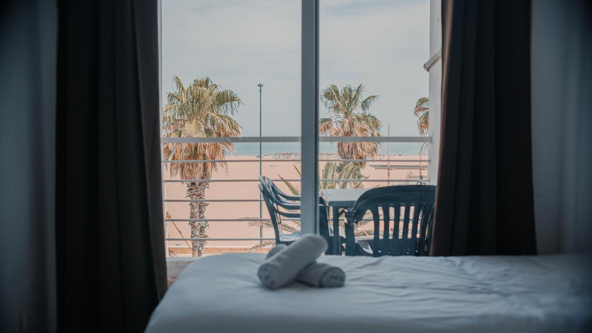 Barraca Suites Valencia Exteriör bild