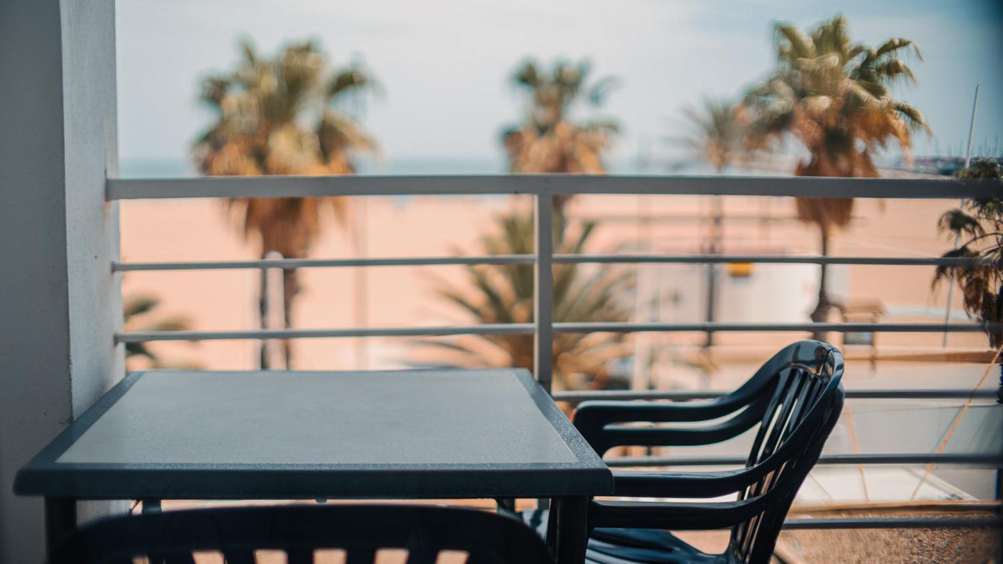 Barraca Suites Valencia Exteriör bild